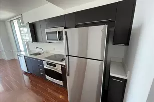 90 SW 3rd St, Miami, FL 33130 - Photo 25