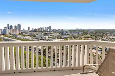 1000 Island Blvd #2003, Aventura, FL 33160 - Photo 3