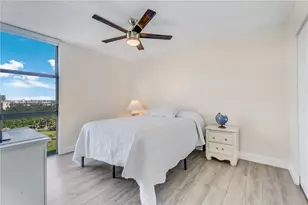 20379 W Country Club Dr, Miami, FL 33180 - Photo 13