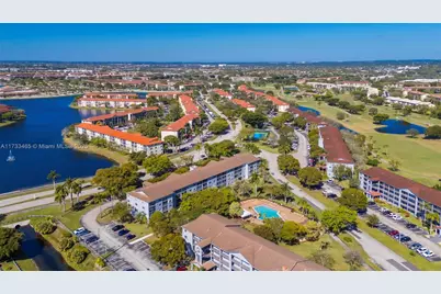 1401 SW 128th Ter #307H, Pembroke Pines, FL 33027 - Photo 21