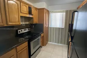 201 178th Dr, Sunny Isles Beach, FL 33160 - Photo 17