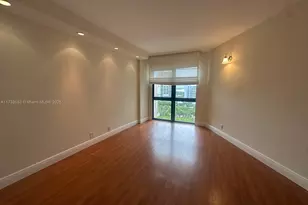 1121 Crandon Blvd, Key Biscayne, FL 33149 - Photo 15