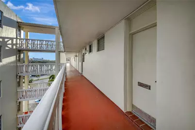 2905 Point East Dr #L506, Aventura, FL 33160 - Photo 5