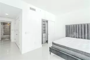 17301 Biscayne Blvd, North Miami Beach, FL 33160 - Photo 21