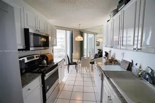 16711 Collins Ave, Sunny Isles Beach, FL 33160 - Photo 5