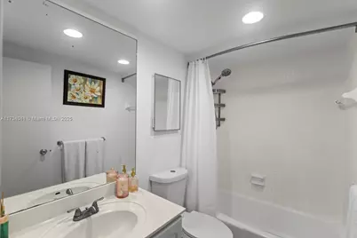 3801 S Ocean Dr #10Q, Hollywood, FL 33019 - Photo 13