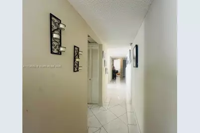 17878 N Bay Rd #307, Sunny Isles Beach, FL 33160 - Photo 11
