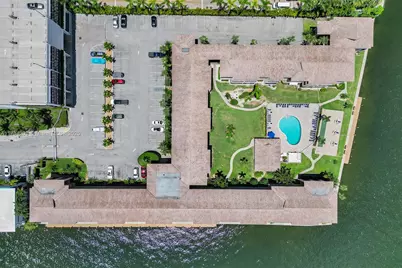 2600 Diana Dr #105, Hallandale Beach, FL 33009 - Photo 43