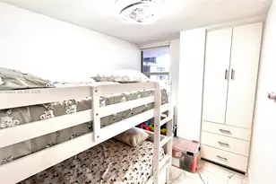 6039 Collins Ave, Miami Beach, FL 33140 - Photo 13