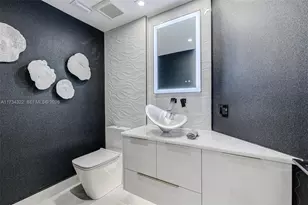 2205 S Surf Rd, Hollywood, FL 33019 - Photo 45