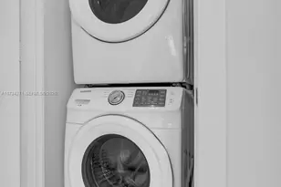 315 NE 3rd Ave, Fort Lauderdale, FL 33301 - Photo 11