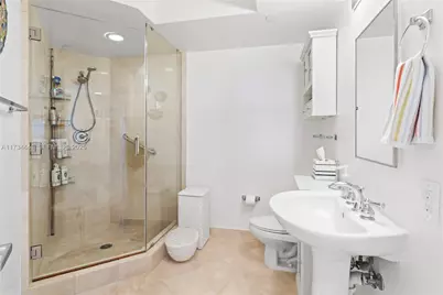 6365 Collins Ave #1901, Miami Beach, FL 33141 - Photo 35