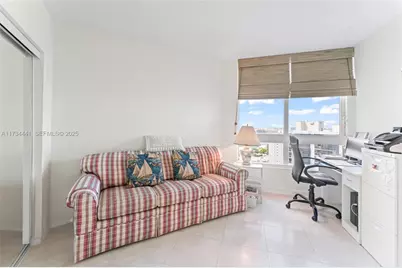 6365 Collins Ave #1901, Miami Beach, FL 33141 - Photo 23
