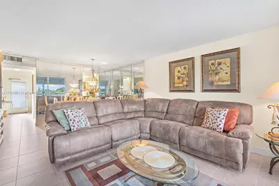 7624 NW 18th St #402, Margate, FL 33063 - Photo 11