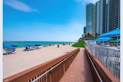 19201 Collins Ave #938, Sunny Isles Beach, FL 33160 - Photo 21