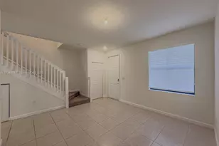 10629 W 32nd Ln, Miami Lakes, FL 33018 - Photo 5
