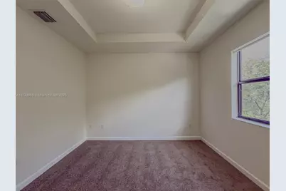 10629 W 32nd Ln, Miami Lakes, FL 33018 - Photo 21