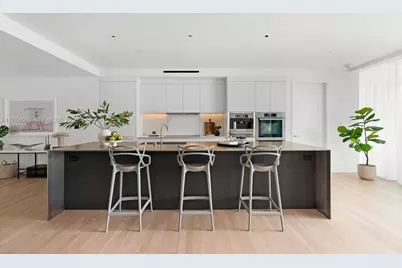 2901 Collins Ave #1001, Miami Beach, FL 33140 - Photo 13