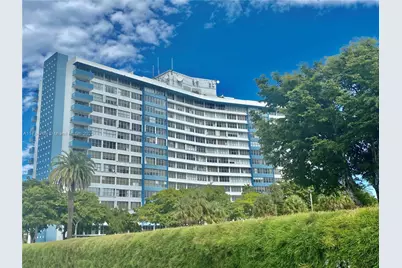 7441 Wayne Ave #6B, Miami Beach, FL 33141 - Photo 1