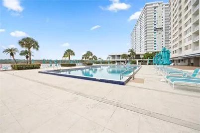 300 Bayview Dr #903, Sunny Isles Beach, FL 33160 - Photo 25