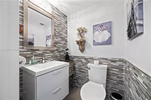 300 Bayview Dr, Sunny Isles Beach, FL 33160 - Photo 9