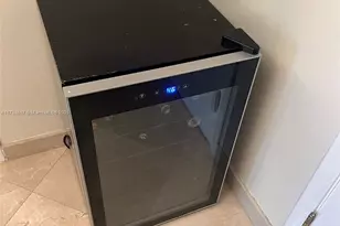 9801 Collins Ave, Bal Harbour, FL 33154 - Photo 23