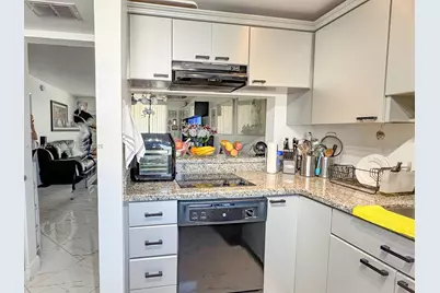 2930 Point East Dr #E109, Aventura, FL 33160 - Photo 11