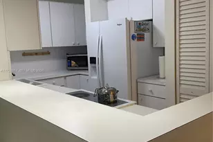 10801 SW 109th Ct, Miami, FL 33176 - Photo 5