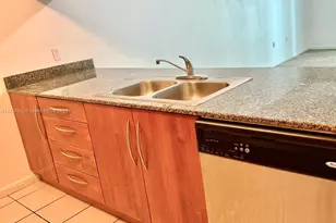 1200 Brickell Bay Dr, Miami, FL 33131 - Photo 11