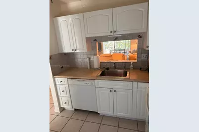 [Address not provided], Lauderdale Lakes, FL 33319 - Photo 13