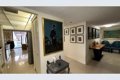 210 174th St #1909, Sunny Isles Beach, FL 33160 - Photo 37