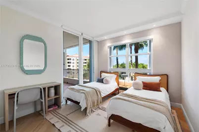 705 Crandon Blvd #405, Key Biscayne, FL 33149 - Photo 23