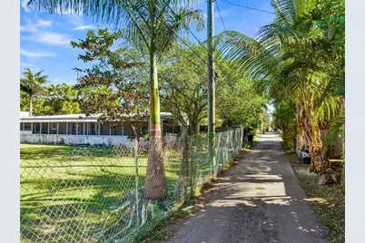 1312 Polk St, Hollywood, FL 33019 - Photo 11