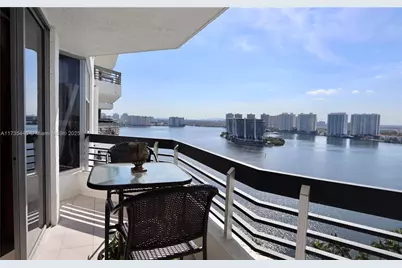 19101 NE 36th Ct #2203, Aventura, FL 33180 - Photo 33