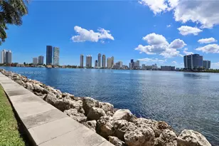 19101 NE 36th Ct, Aventura, FL 33180 - Photo 39