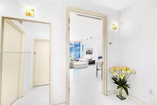 50 South Pointe Dr, Miami Beach, FL 33139 - Photo 9