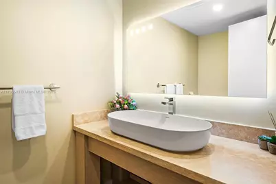 [Address not provided], Miami Beach, FL 33139 - Photo 23