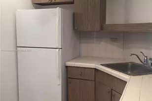 1408 Brickell Bay Dr, Miami, FL 33131 - Photo 7