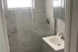 1551 Michigan Ave, Miami Beach, FL 33139 - Photo 17