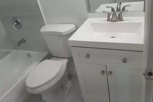 7903 SW 8th St, North Lauderdale, FL 33068 - Photo 5