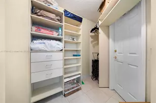 3725 S Ocean Dr, Hollywood, FL 33019 - Photo 21