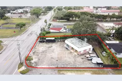 11580 NE 2nd Ave, Miami, FL 33161 - Photo 5