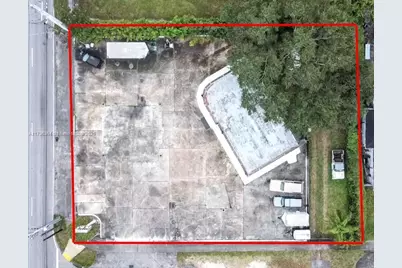 11580 NE 2nd Ave, Miami, FL 33161 - Photo 3