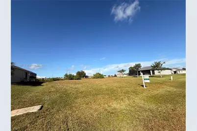 420 NW 23rd Ave, Cape Coral, FL 33993 - Photo 3