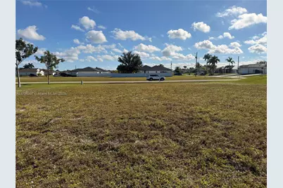 420 NW 23rd Ave, Cape Coral, FL 33993 - Photo 7