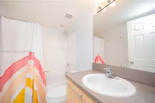 2841 NE 185th St, Aventura, FL 33180 - Photo 25