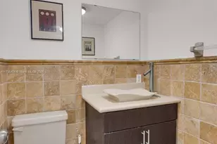 6801 Indian Creek Dr, Miami Beach, FL 33141 - Photo 19