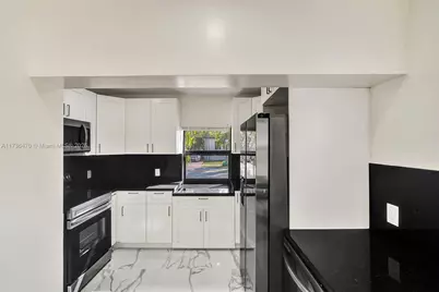 237 NE 110th Ter, Miami, FL 33161 - Photo 15