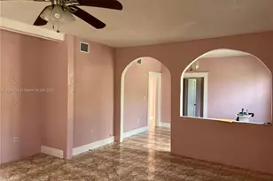 6730 NE Miami Pl, Miami, FL 33138 - Photo 7