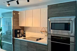 460 NE 28th St, Miami, FL 33137 - Photo 5